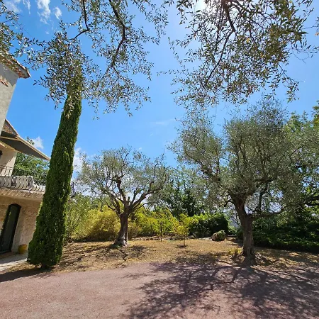 Fadeta Villa